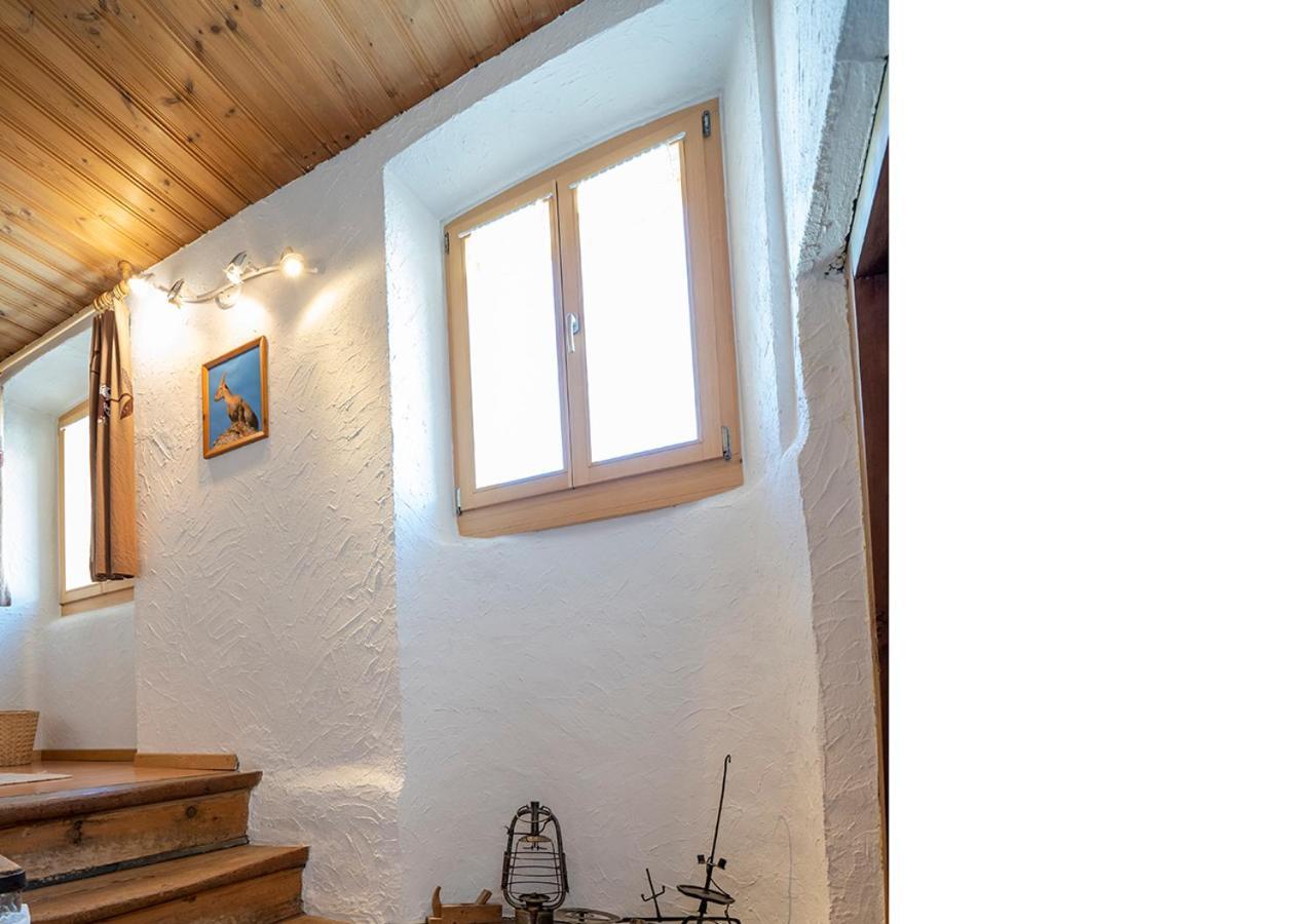 Ferienwohnung Chasa Werro Sent GR Exterior foto