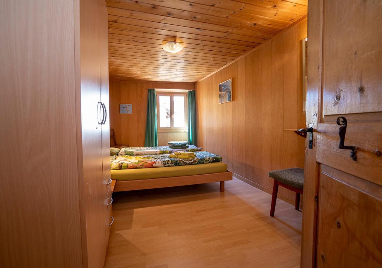 Ferienwohnung Chasa Werro Sent GR Exterior foto
